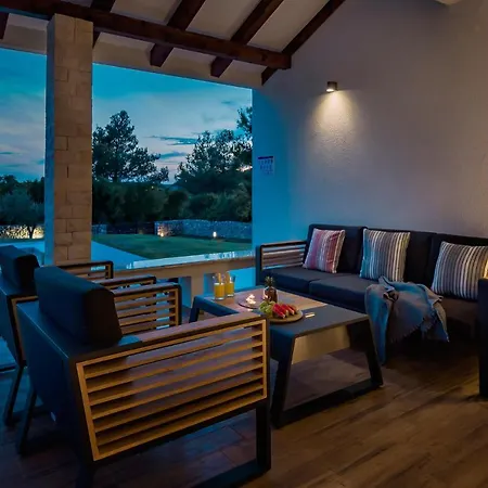 别墅 Sunrise 希贝尼克